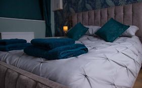 Cromwell Suite